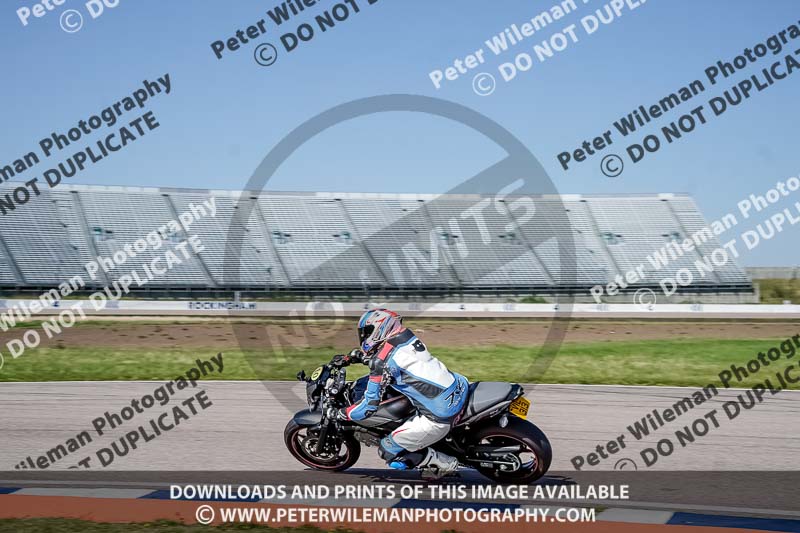 Rockingham no limits trackday;enduro digital images;event digital images;eventdigitalimages;no limits trackdays;peter wileman photography;racing digital images;rockingham raceway northamptonshire;rockingham trackday photographs;trackday digital images;trackday photos